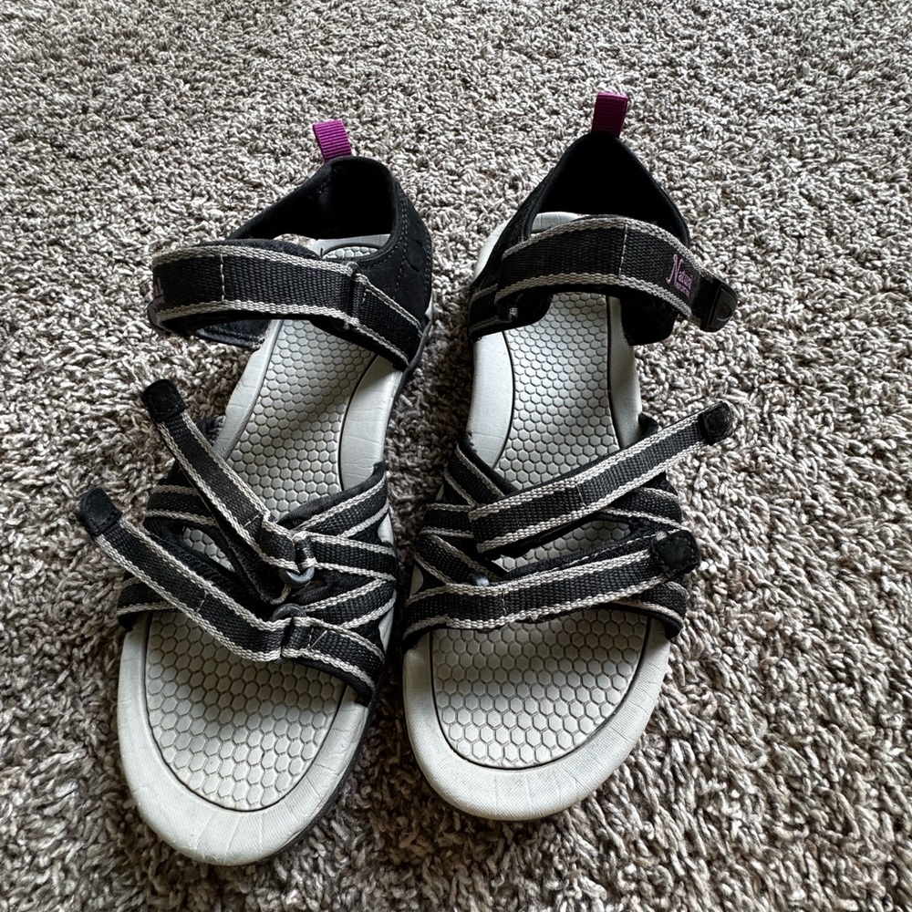 Natural Reflections Black and Gray Performance Sandals